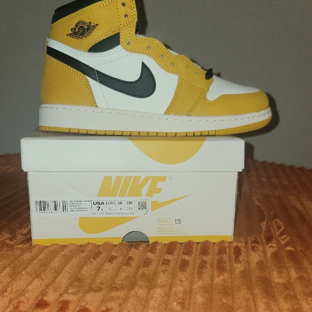 Nike Yellow and White High-Top Sneakers